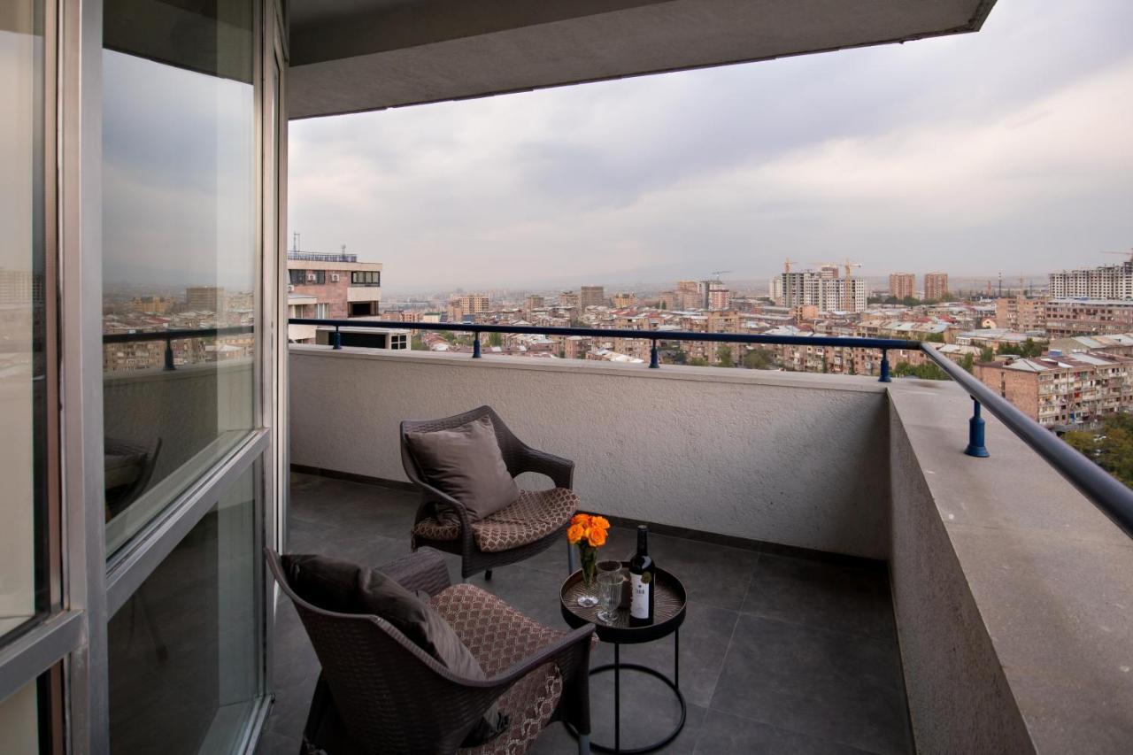 Hotelise L Bird Eye Apartment Erivan Dış mekan fotoğraf